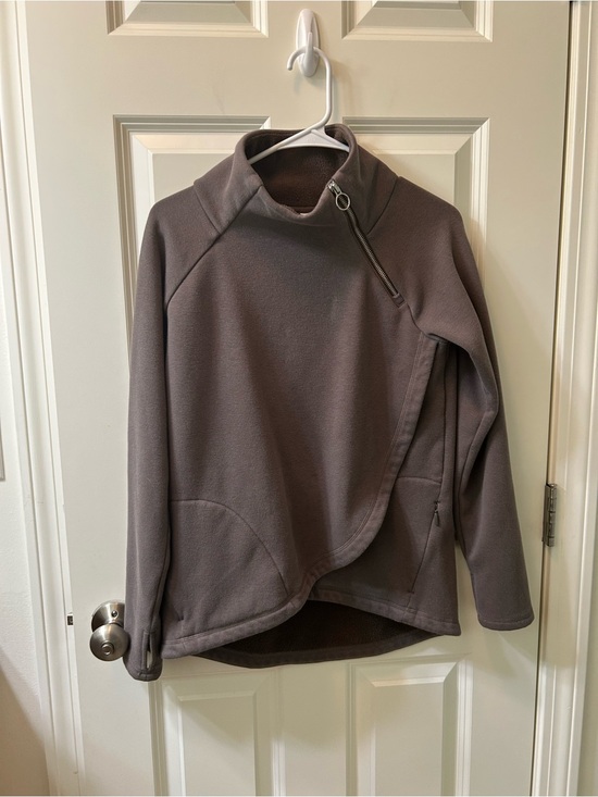 Athleta Tops - Athleta Kozy Karma (stock picture color is TAUPE)
Size XS